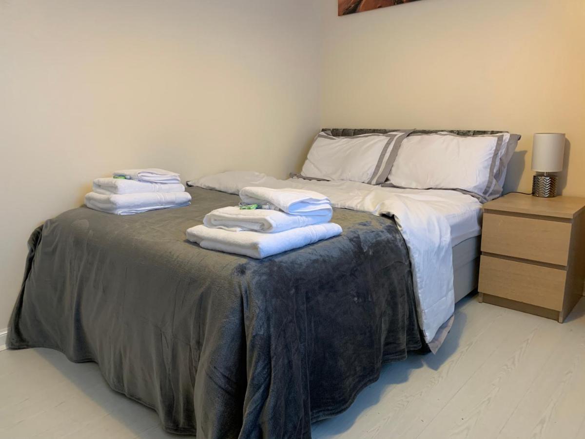 Dada Apartment Глазгоу Екстериор снимка