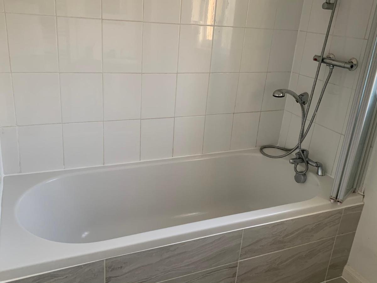 Dada Apartment Глазгоу Екстериор снимка